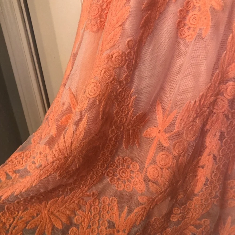 Language top - Picture 2 of 5